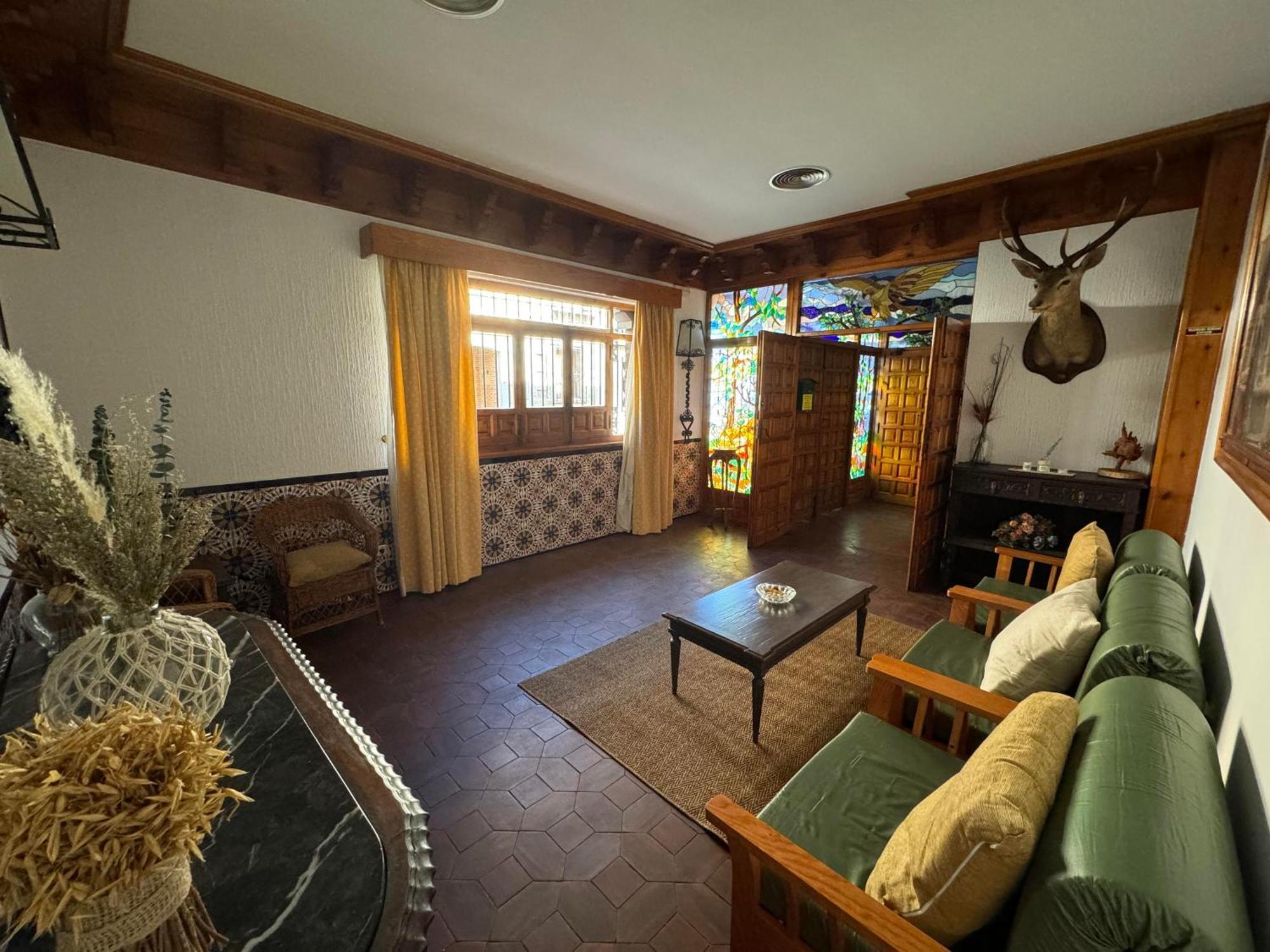 Hostal Joaquin Las Ventas con Pena Aguilera Exterior foto